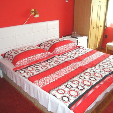 Appartement Gyöngyvirág Vendégház à Balatonboglár Extérieur photo