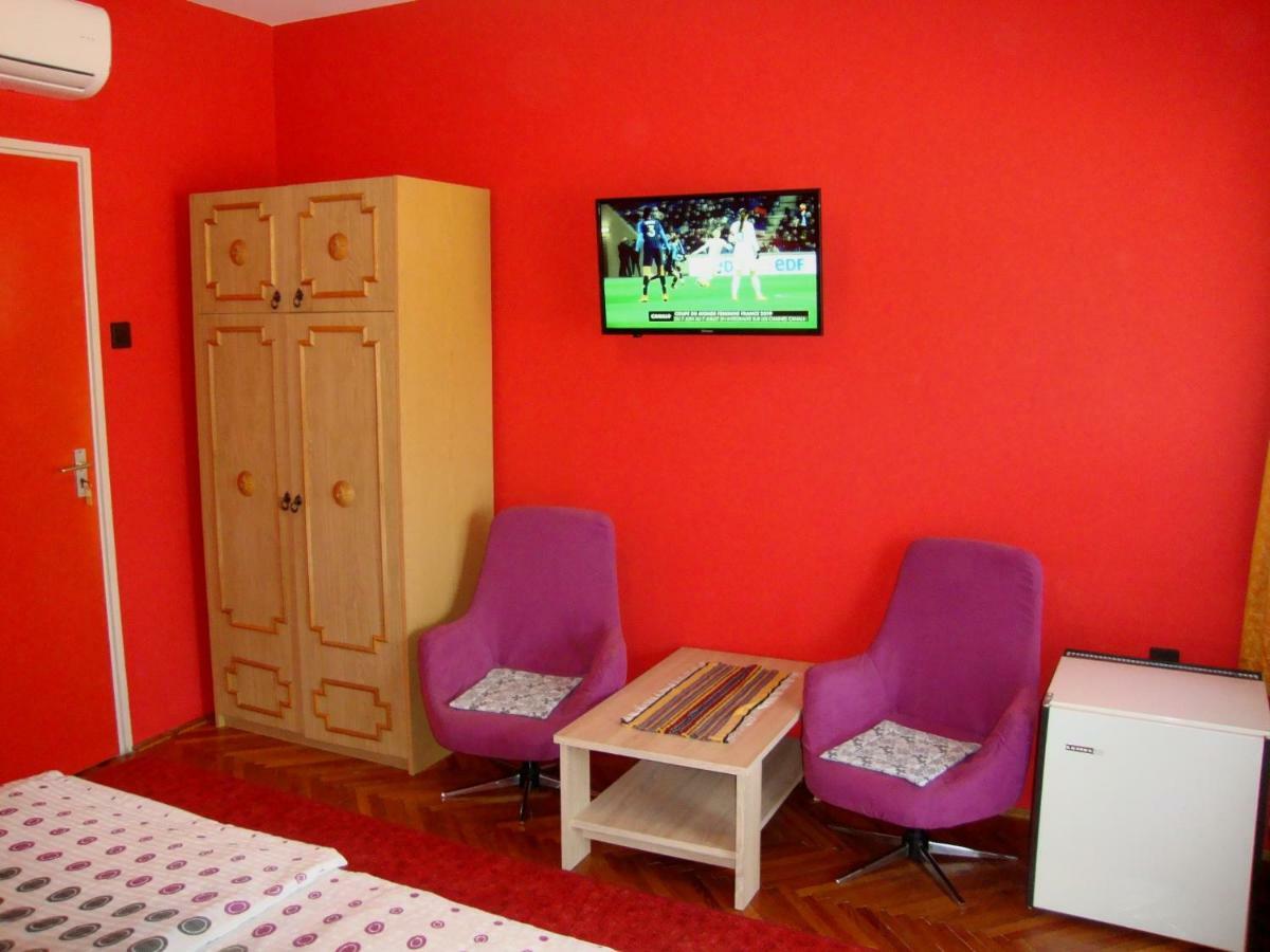 Appartement Gyöngyvirág Vendégház à Balatonboglár Extérieur photo