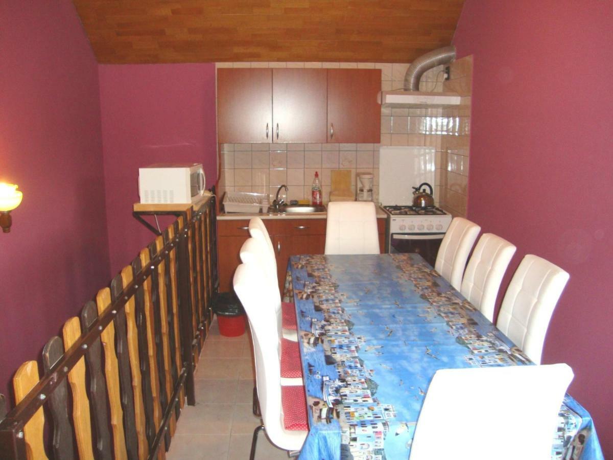 Appartement Gyöngyvirág Vendégház à Balatonboglár Extérieur photo