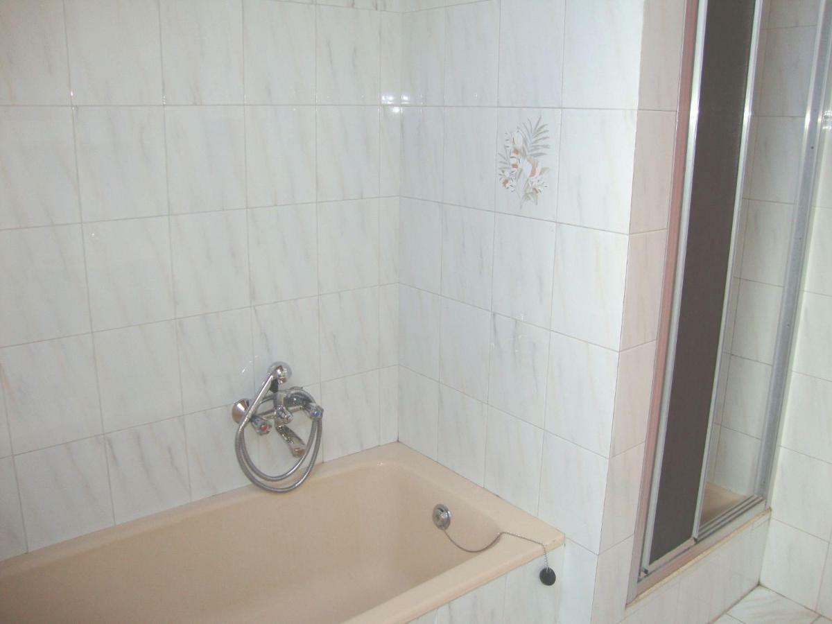 Appartement Gyöngyvirág Vendégház à Balatonboglár Extérieur photo